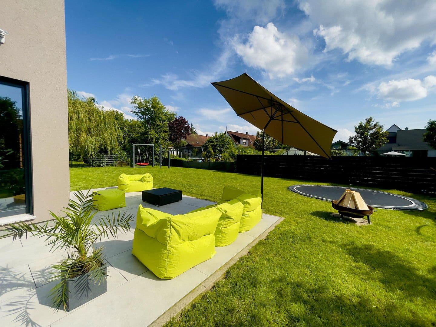 Prodej domu 163 m², pozemek 485 m², Waldshut-Tiengen, Bádensko-Württembersko Prodej domu 163 m², pozemek 485 m², Waldshut-Tiengen, Bádensko-Württembersko