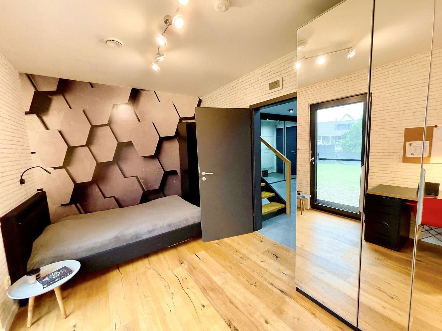 Prodej domu 163 m², pozemek 485 m², Waldshut-Tiengen, Bádensko-Württembersko Prodej domu 163 m², pozemek 485 m², Waldshut-Tiengen, Bádensko-Württembersko