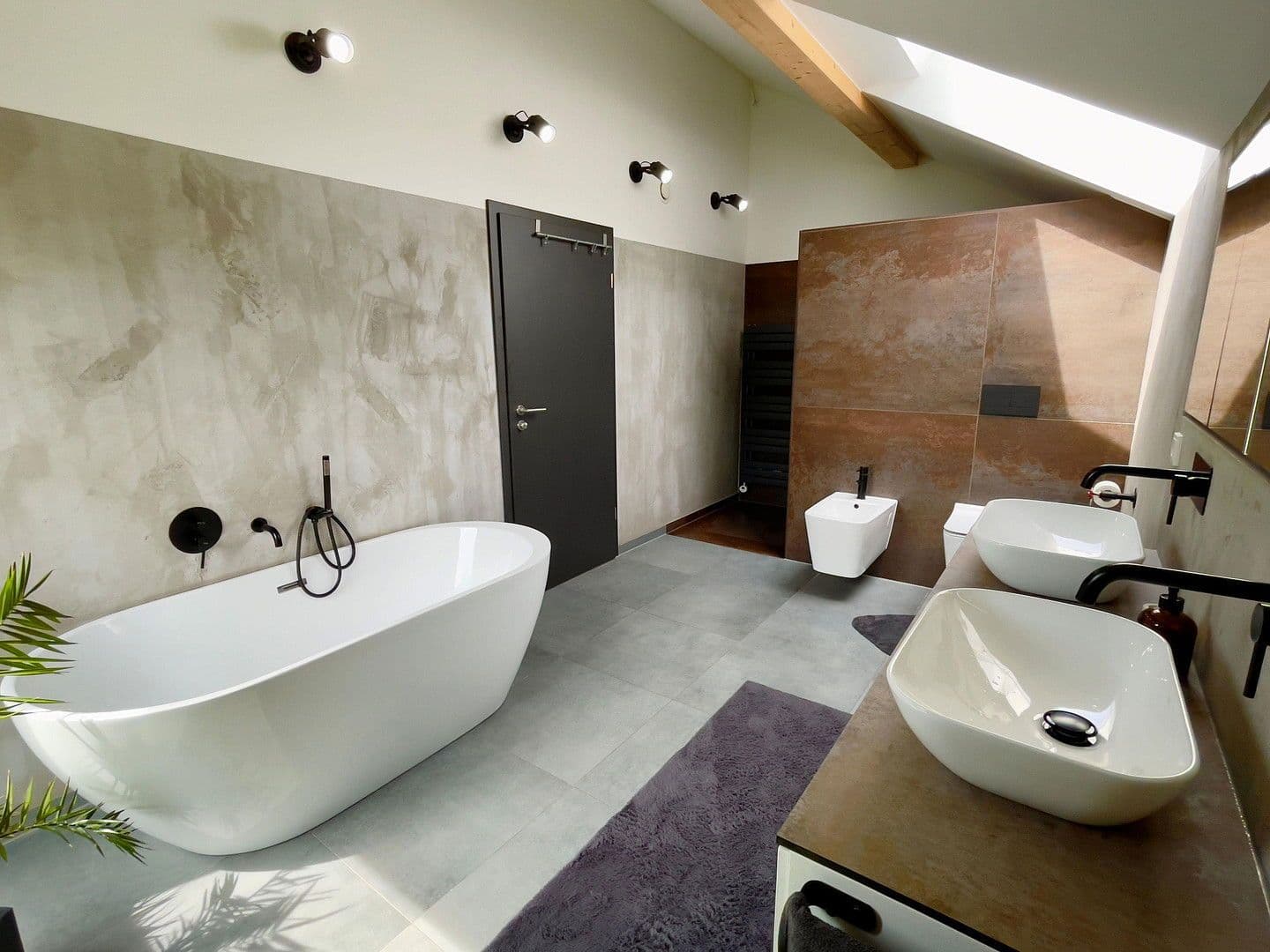 Prodej domu 163 m², pozemek 485 m², Waldshut-Tiengen, Bádensko-Württembersko Prodej domu 163 m², pozemek 485 m², Waldshut-Tiengen, Bádensko-Württembersko