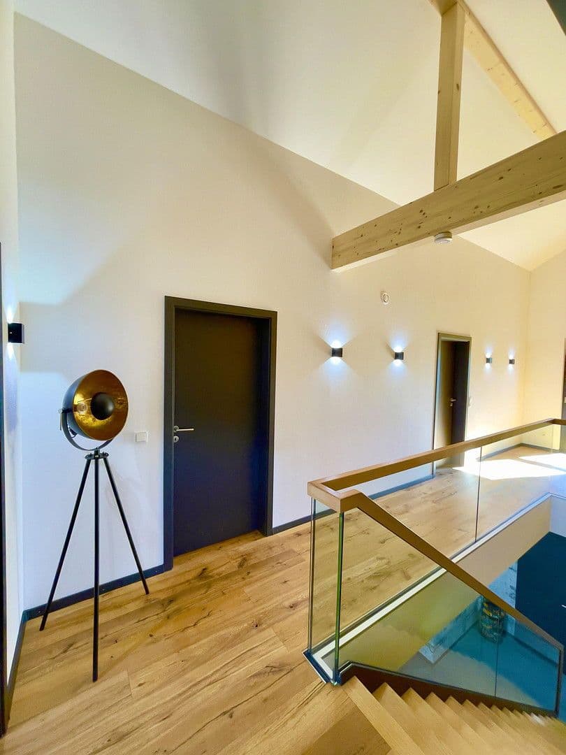 Prodej domu 163 m², pozemek 485 m², Waldshut-Tiengen, Bádensko-Württembersko Prodej domu 163 m², pozemek 485 m², Waldshut-Tiengen, Bádensko-Württembersko