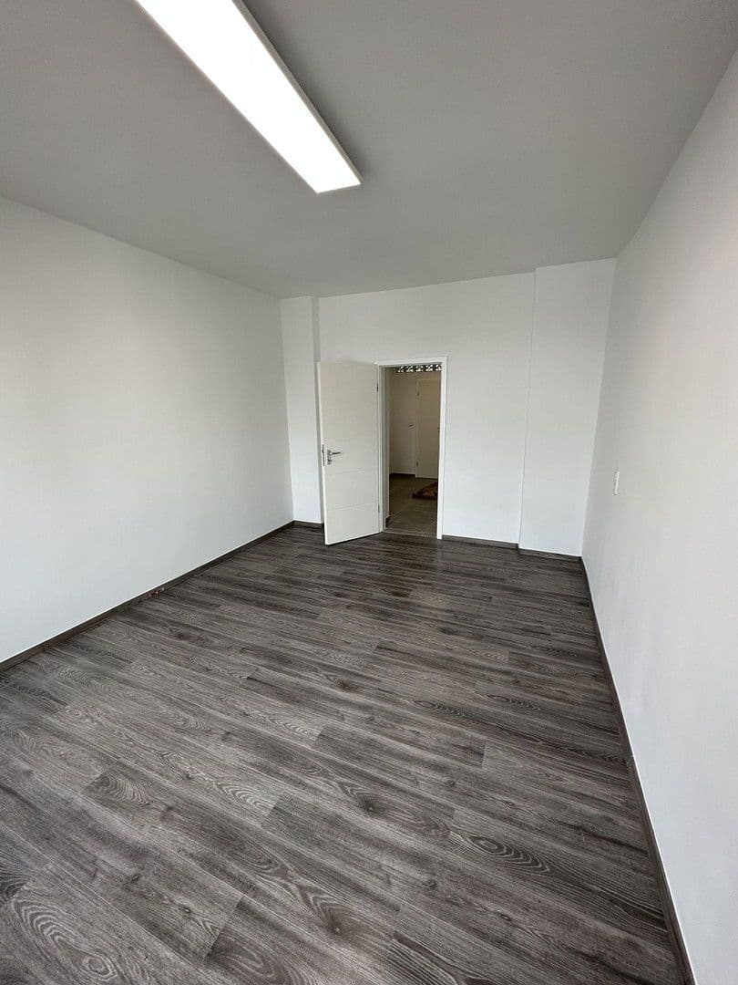 Pronájem bytu 2+1 64 m², Höfener Str. 18, Fürth, Bavorsko Pronájem bytu 2+1 64 m², Höfener Str. 18, Fürth, Bavorsko