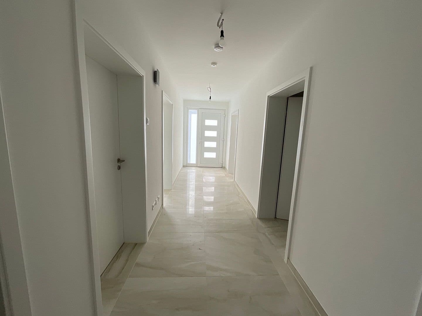 Pronájem bytu 3+1 85 m², Biedenkopf, Hessen Pronájem bytu 3+1 85 m², Biedenkopf, Hessen