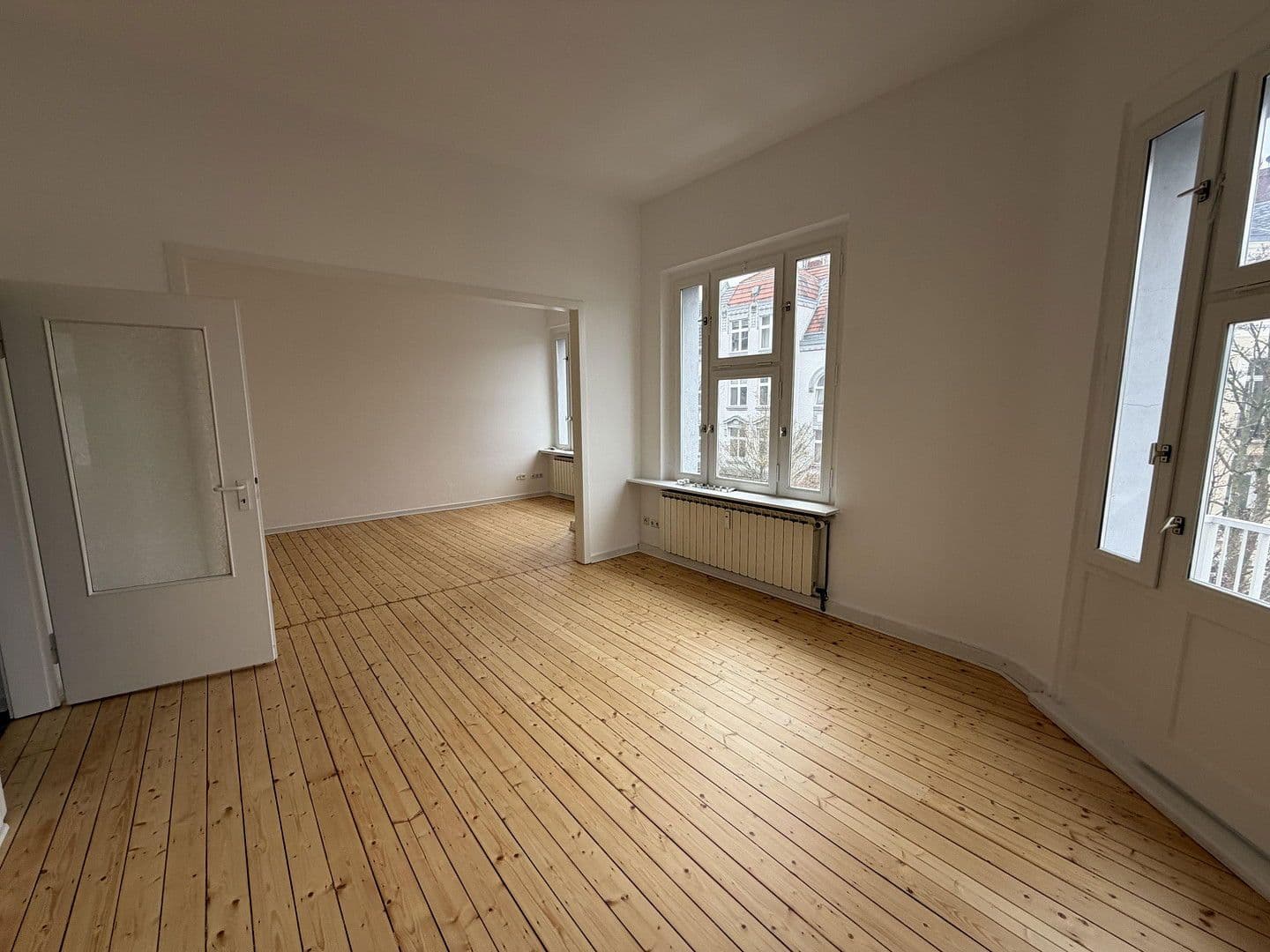 Pronájem bytu 2+1 87 m², Petersbergstraße 88, Köln, Severní Porýní-Vestfálsko Pronájem bytu 2+1 87 m², Petersbergstraße 88, Köln, Severní Porýní-Vestfálsko