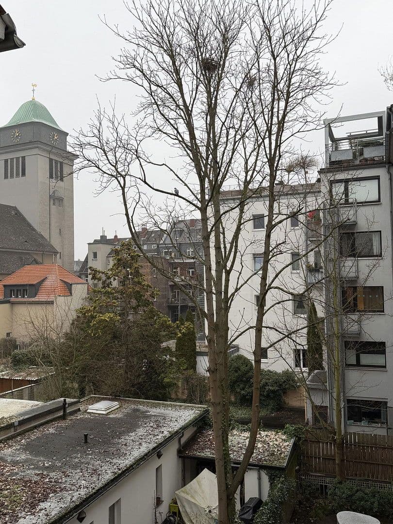 Pronájem bytu 2+1 87 m², Petersbergstraße 88, Köln, Severní Porýní-Vestfálsko Pronájem bytu 2+1 87 m², Petersbergstraße 88, Köln, Severní Porýní-Vestfálsko