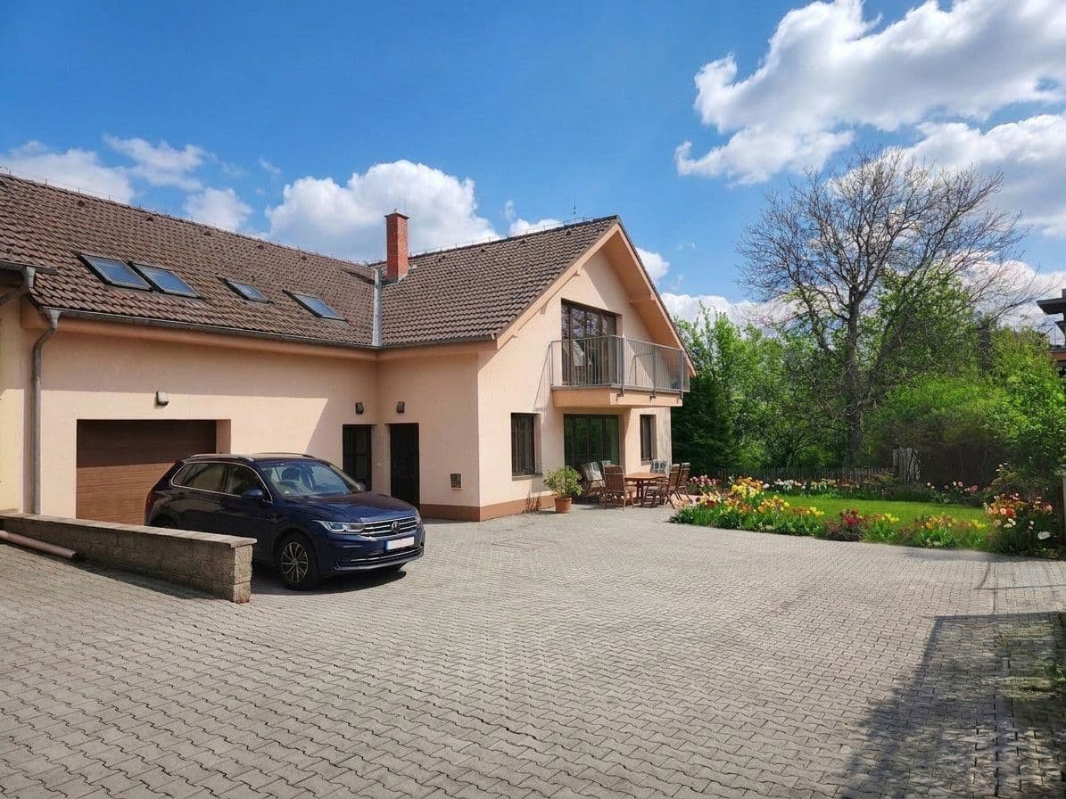 Prodej domu 410 m², pozemek 534 m², Borkovského, Roztoky, Středočeský kraj Prodej domu 410 m², pozemek 534 m², Borkovského, Roztoky, Středočeský kraj