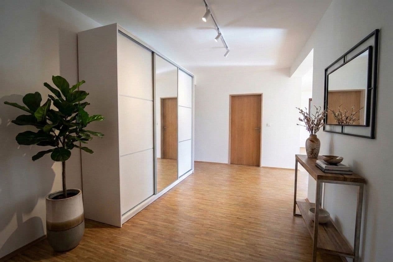 Prodej domu 410 m², pozemek 534 m², Borkovského, Roztoky, Středočeský kraj Prodej domu 410 m², pozemek 534 m², Borkovského, Roztoky, Středočeský kraj