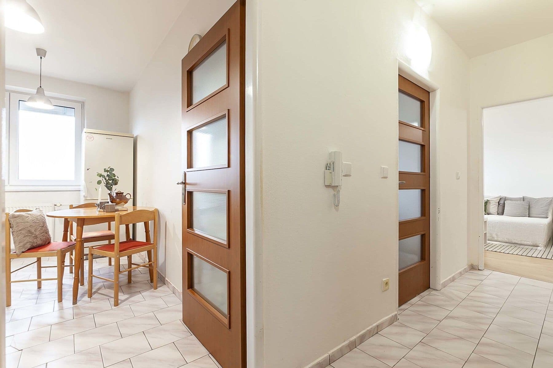 Prodej bytu 2+1 51 m², Na Výsluní, Neratovice, Středočeský kraj Prodej bytu 2+1 51 m², Na Výsluní, Neratovice, Středočeský kraj