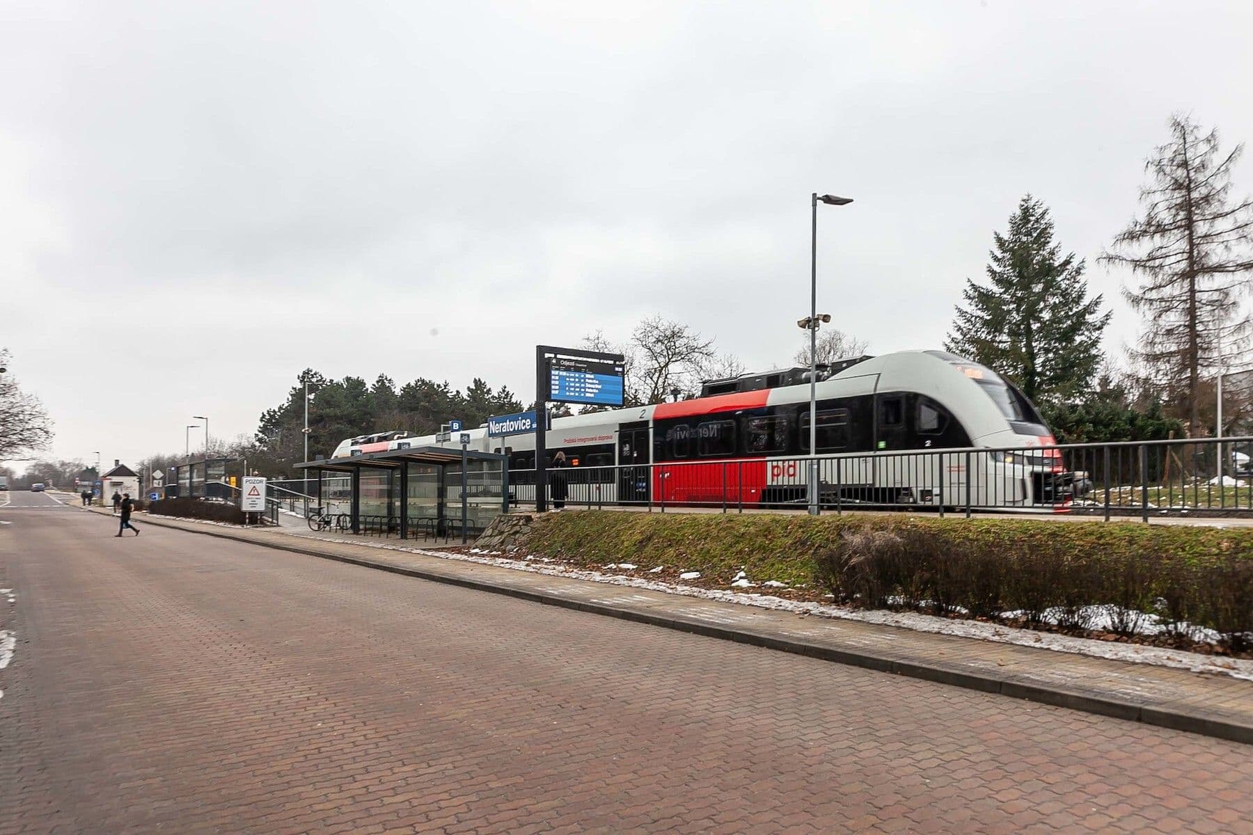 Prodej bytu 2+1 51 m², Na Výsluní, Neratovice, Středočeský kraj Prodej bytu 2+1 51 m², Na Výsluní, Neratovice, Středočeský kraj