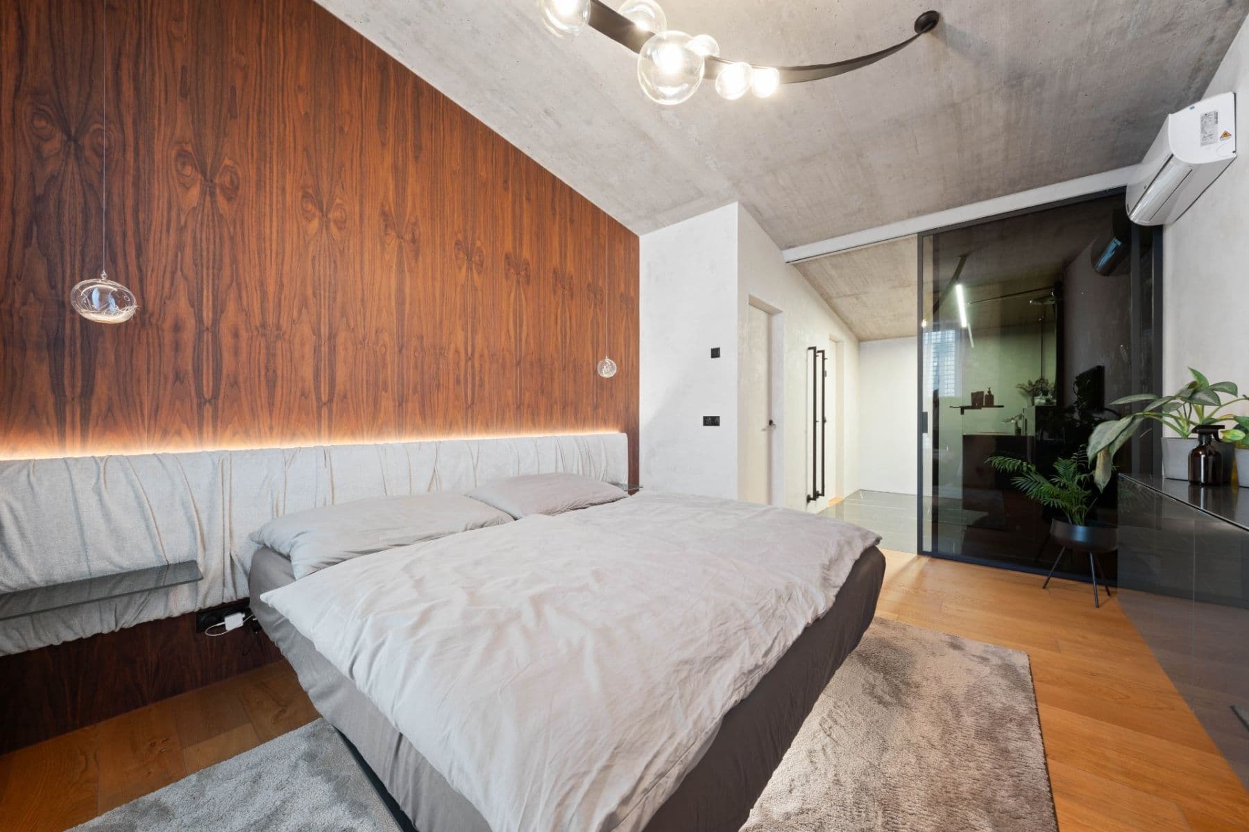 Prodej bytu 4+kk 107 m², 5. máje, Praha, Praha Prodej bytu 4+kk 107 m², 5. máje, Praha, Praha