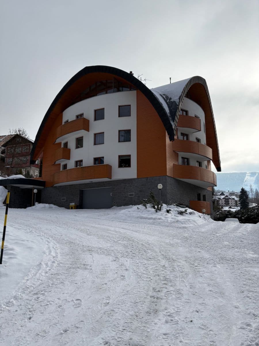 Prodej bytu 4+kk 78 m², Špindlerův Mlýn, Královéhradecký kraj Prodej bytu 4+kk 78 m², Špindlerův Mlýn, Královéhradecký kraj