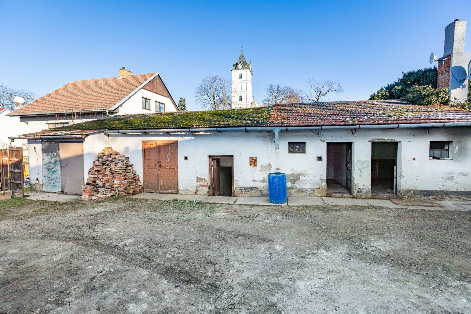 Prodej domu 256 m², pozemek 479 m², Višňové, Jihomoravský kraj Prodej domu 256 m², pozemek 479 m², Višňové, Jihomoravský kraj