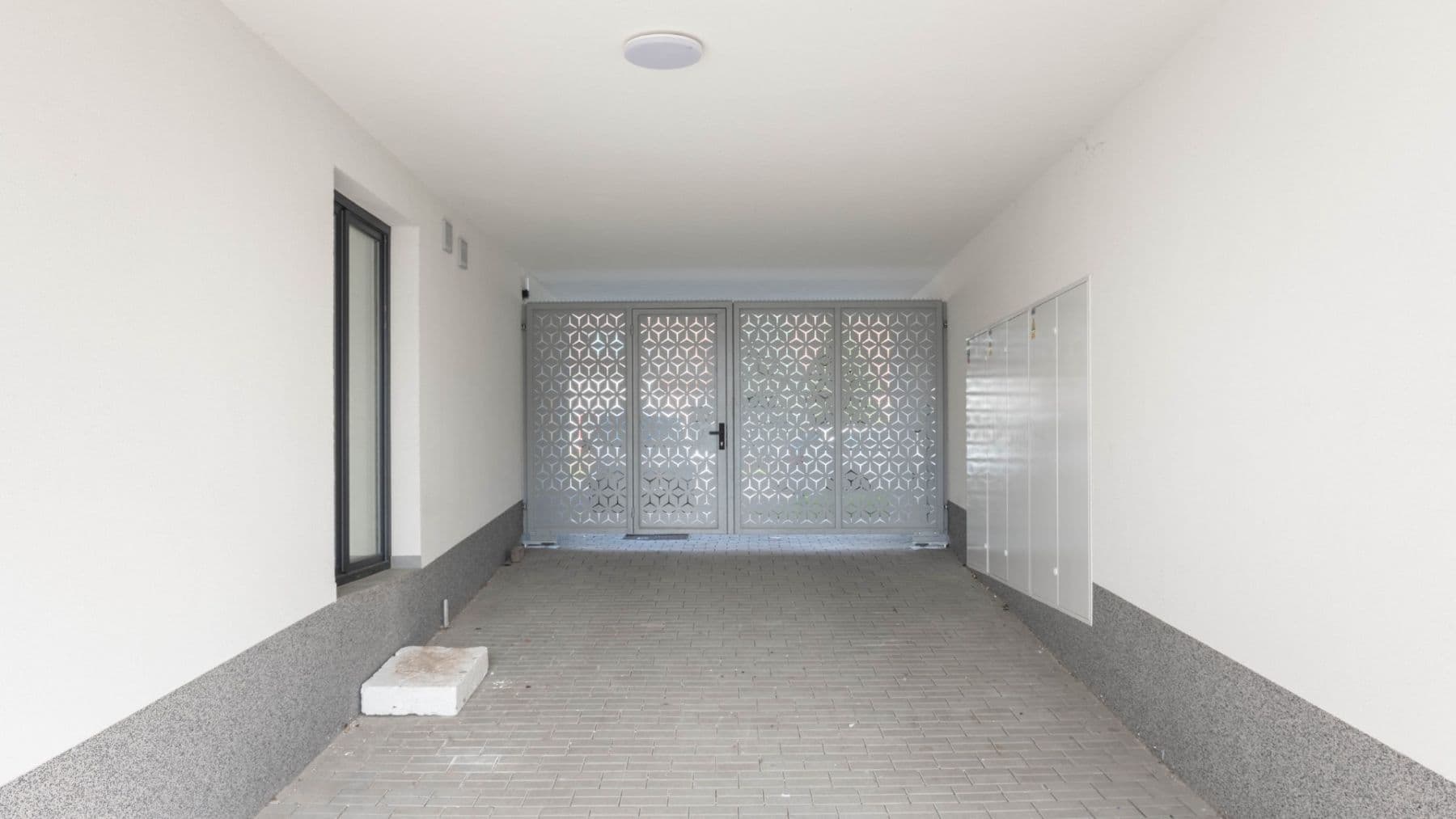 Prodej bytu 1+kk 33 m², Faměrovo náměstí, Brno, Jihomoravský kraj Prodej bytu 1+kk 33 m², Faměrovo náměstí, Brno, Jihomoravský kraj