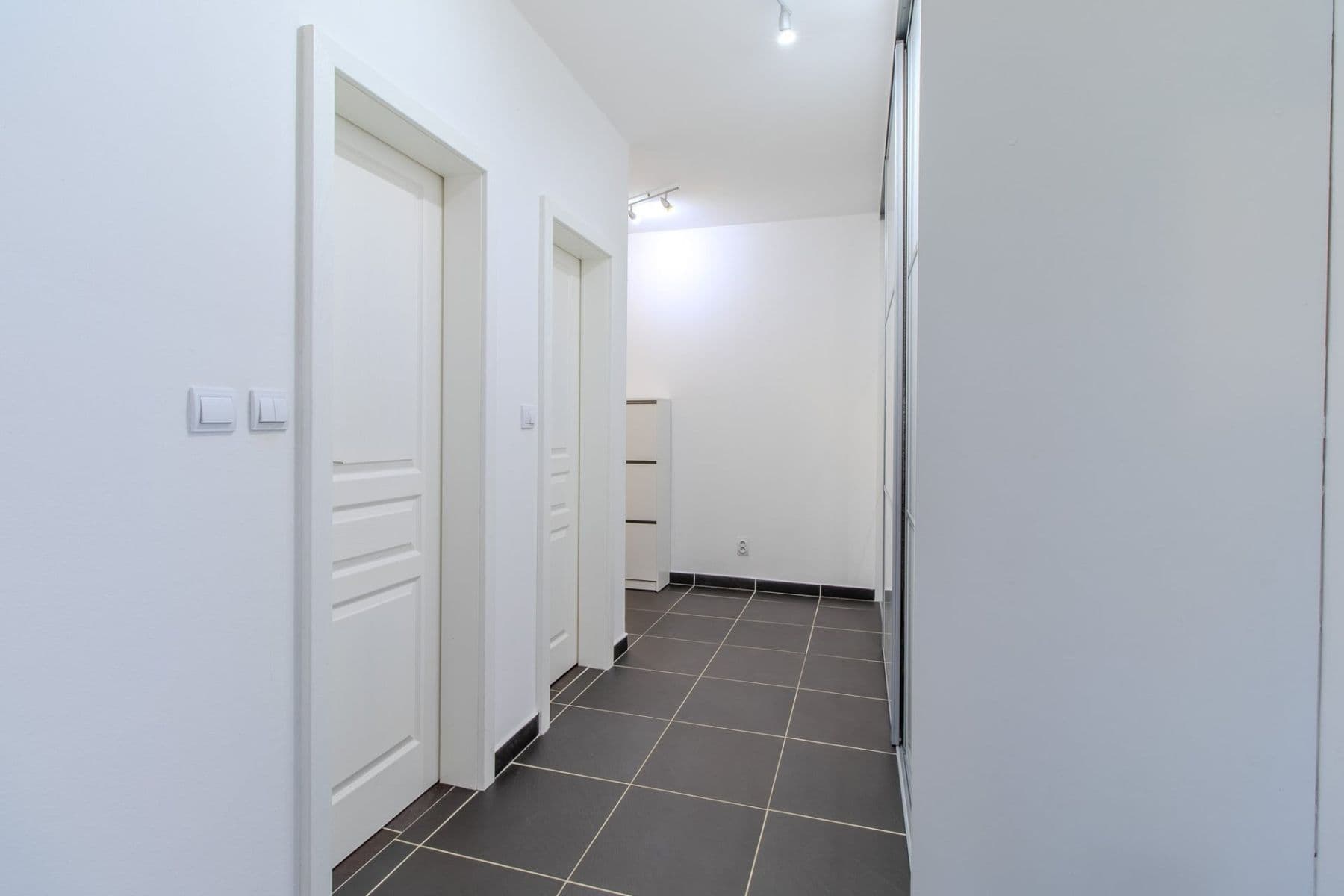 Pronájem bytu 2+1 70 m², Na Hrádku, Kralupy nad Vltavou, Středočeský kraj Pronájem bytu 2+1 70 m², Na Hrádku, Kralupy nad Vltavou, Středočeský kraj