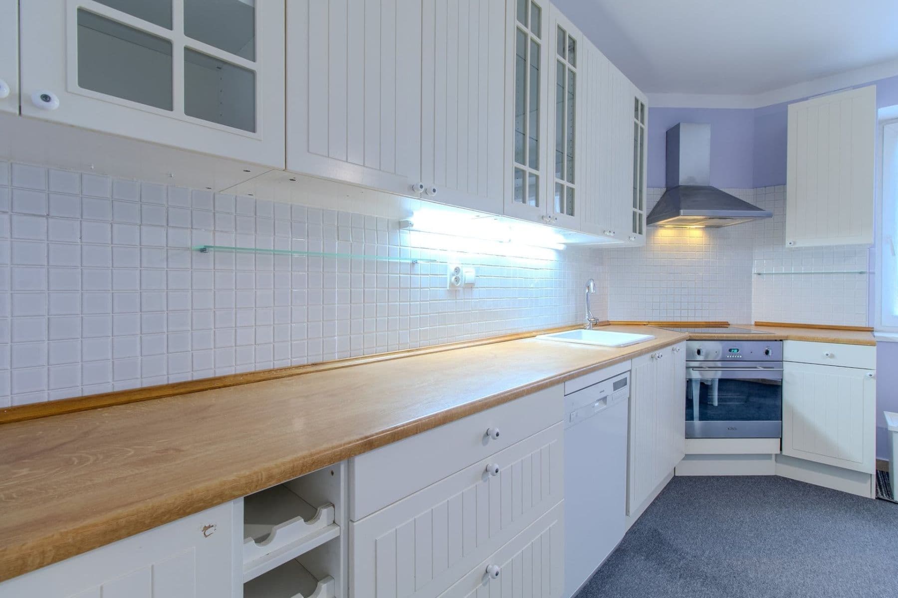 Pronájem bytu 2+1 70 m², Na Hrádku, Kralupy nad Vltavou, Středočeský kraj Pronájem bytu 2+1 70 m², Na Hrádku, Kralupy nad Vltavou, Středočeský kraj