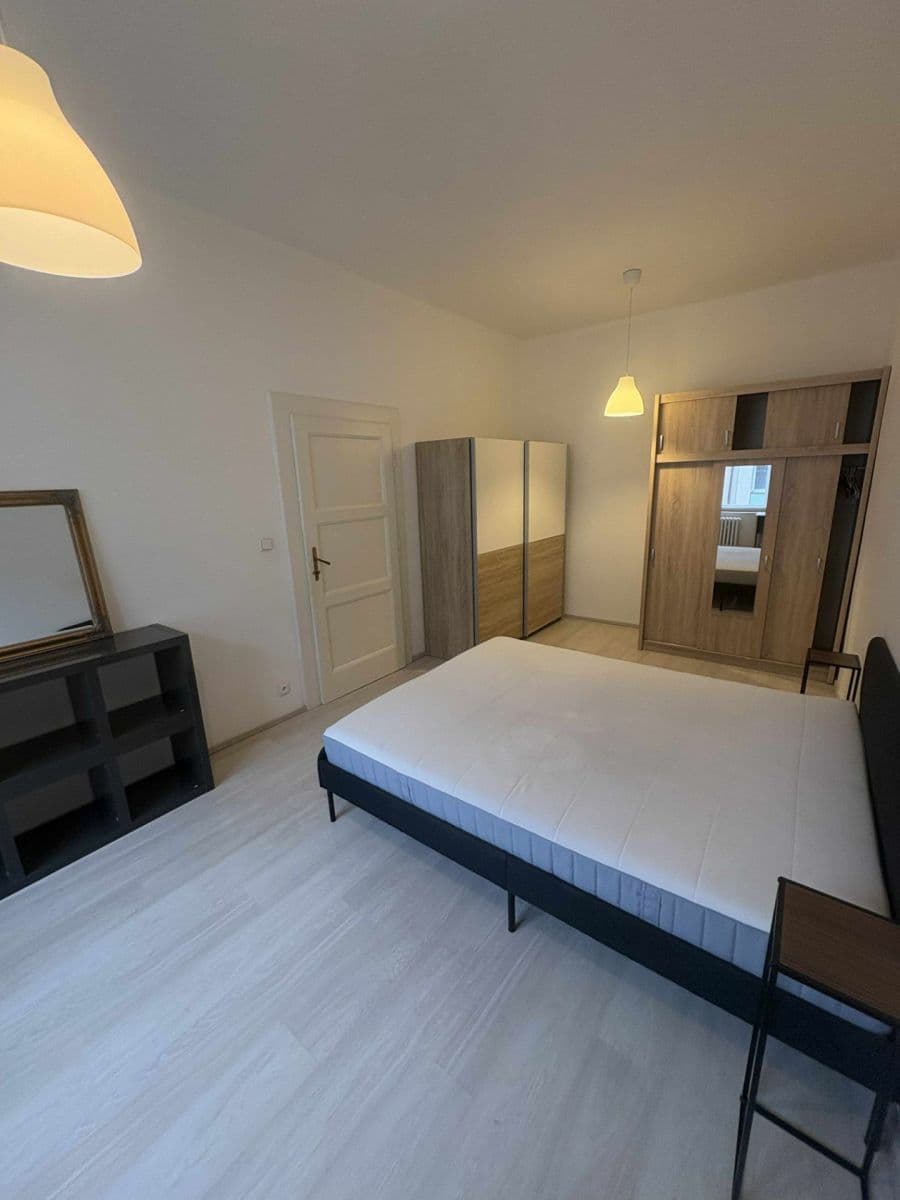 Pronájem bytu 2+1 49 m², Na Louži, Praha, Praha Pronájem bytu 2+1 49 m², Na Louži, Praha, Praha