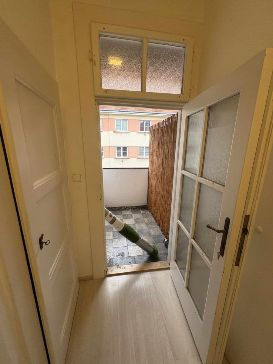 Pronájem bytu 2+1 49 m², Na Louži, Praha, Praha Pronájem bytu 2+1 49 m², Na Louži, Praha, Praha