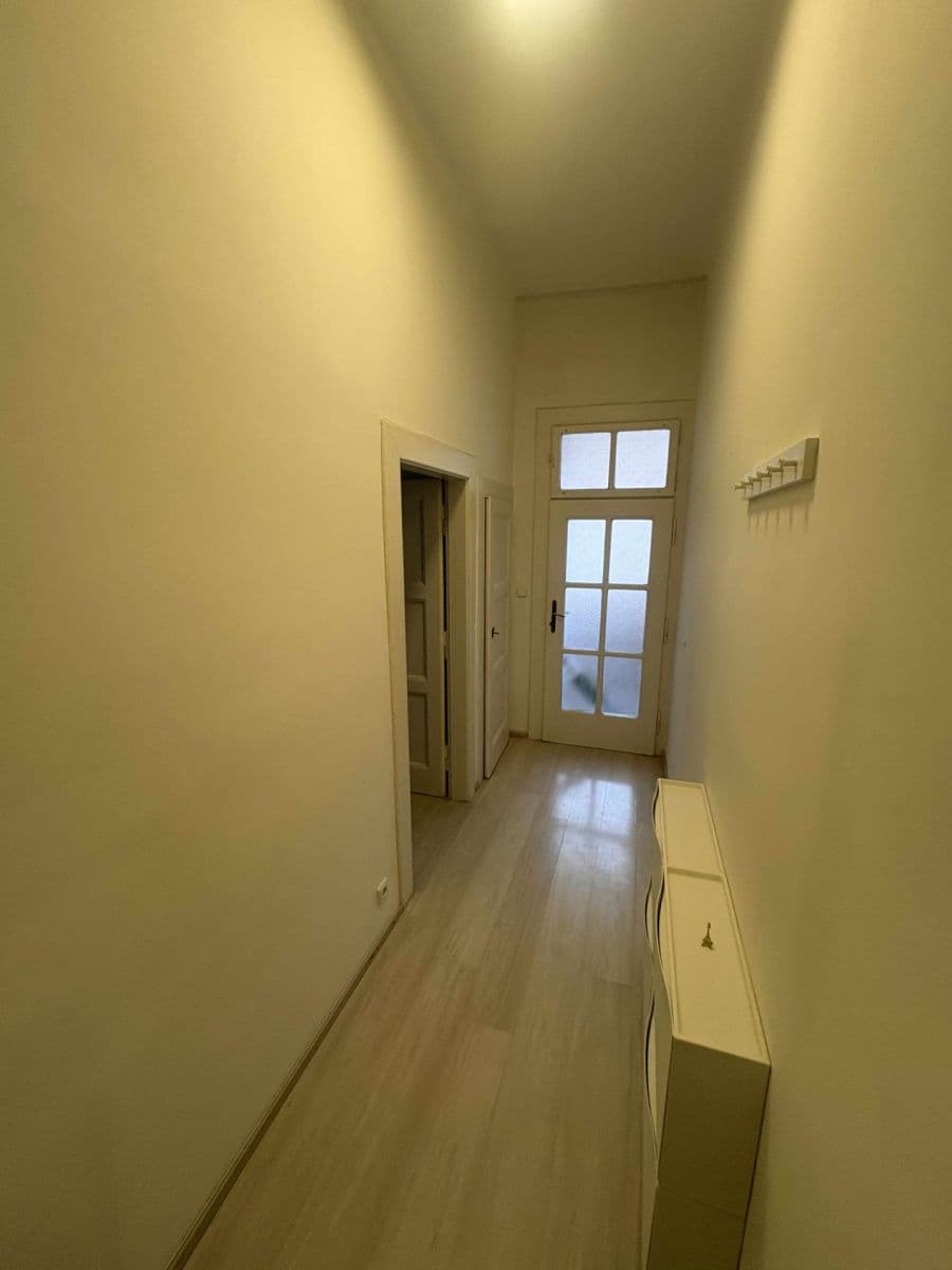 Pronájem bytu 2+1 49 m², Na Louži, Praha, Praha Pronájem bytu 2+1 49 m², Na Louži, Praha, Praha