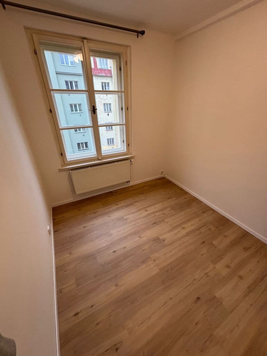 Pronájem bytu 2+1 36 m², Žerotínova, Praha, Praha Pronájem bytu 2+1 36 m², Žerotínova, Praha, Praha