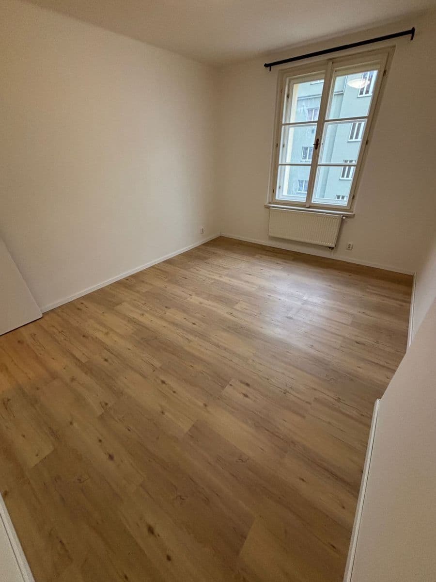 Pronájem bytu 2+1 36 m², Žerotínova, Praha, Praha Pronájem bytu 2+1 36 m², Žerotínova, Praha, Praha
