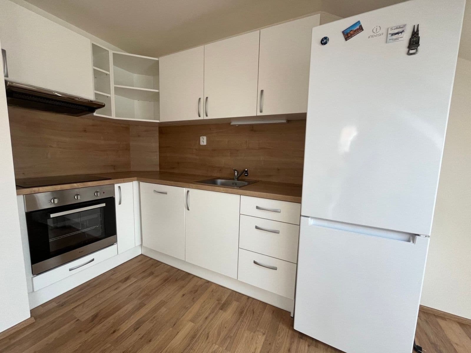 Pronájem bytu 2+kk 65 m², Brno, Jihomoravský kraj Pronájem bytu 2+kk 65 m², Brno, Jihomoravský kraj