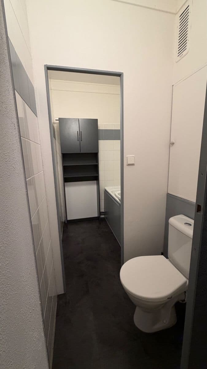 Prodej bytu 2+1 60 m², Brněnská, Olomouc, Olomoucký kraj Prodej bytu 2+1 60 m², Brněnská, Olomouc, Olomoucký kraj
