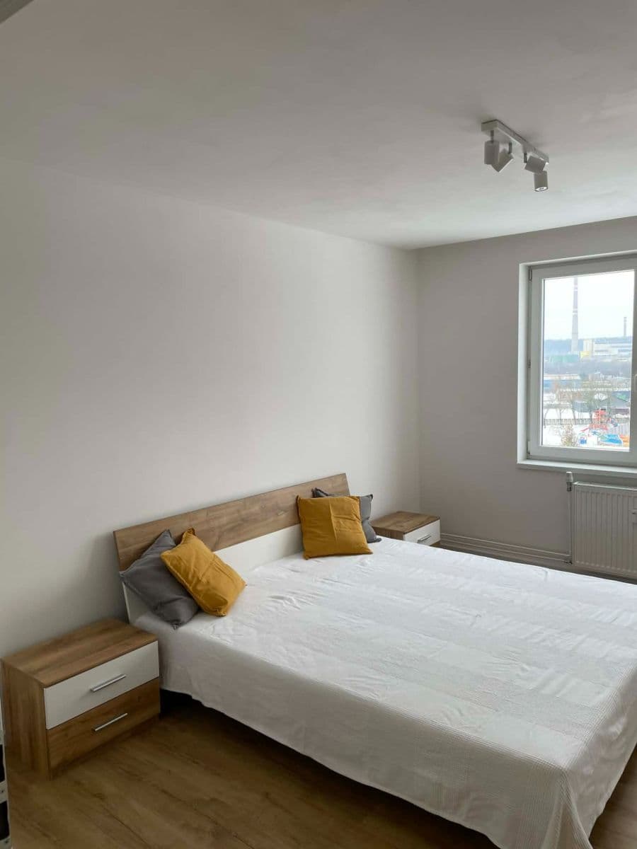 Pronájem bytu 2+1 50 m², Obchodná, Strážske, Košický kraj Pronájem bytu 2+1 50 m², Obchodná, Strážske, Košický kraj