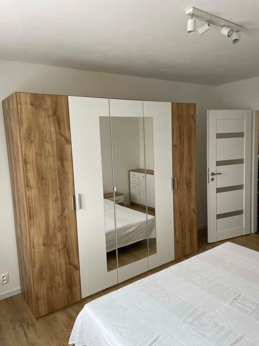 Pronájem bytu 2+1 50 m², Obchodná, Strážske, Košický kraj Pronájem bytu 2+1 50 m², Obchodná, Strážske, Košický kraj