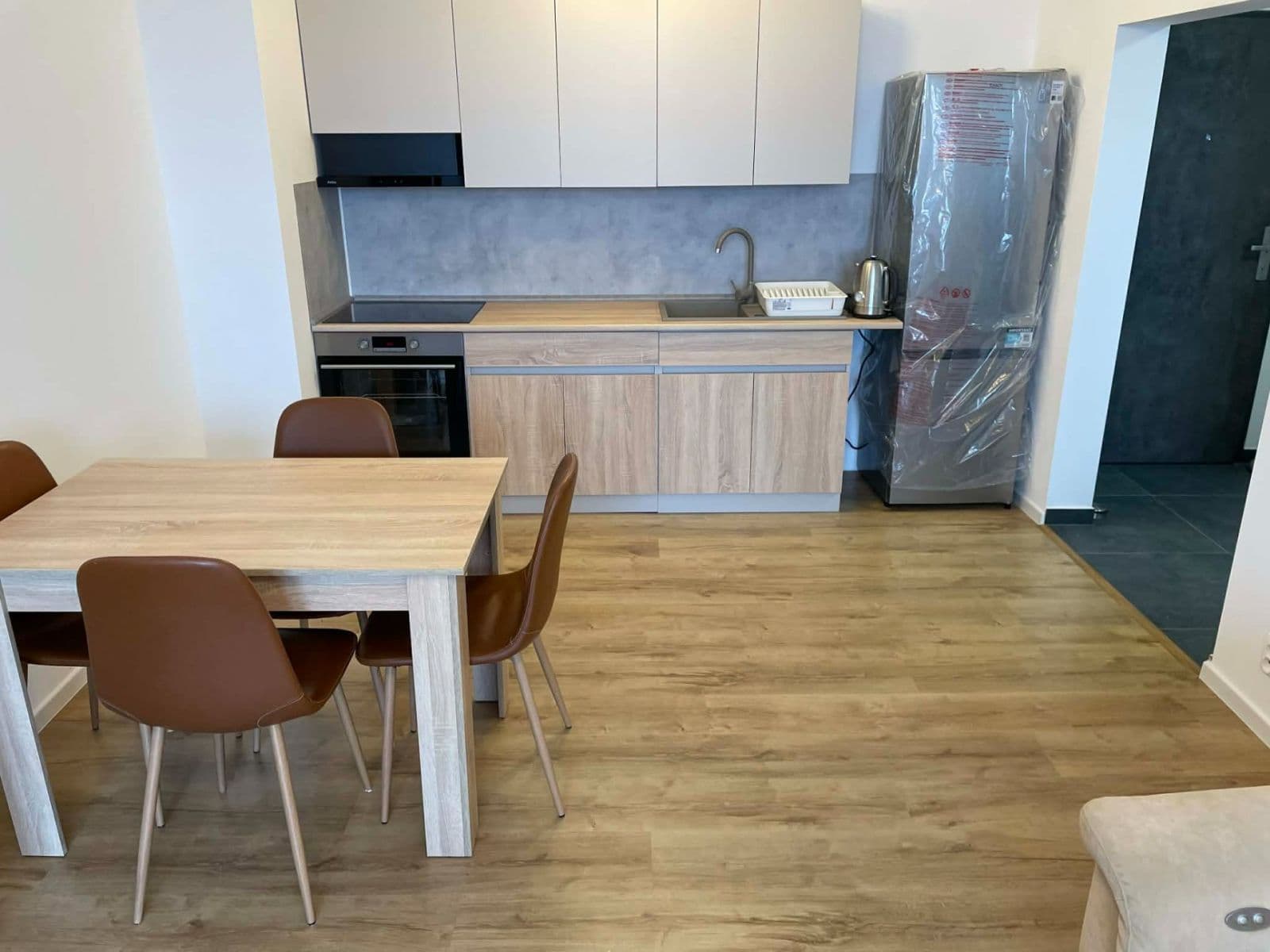 Pronájem bytu 2+1 50 m², Obchodná, Strážske, Košický kraj Pronájem bytu 2+1 50 m², Obchodná, Strážske, Košický kraj