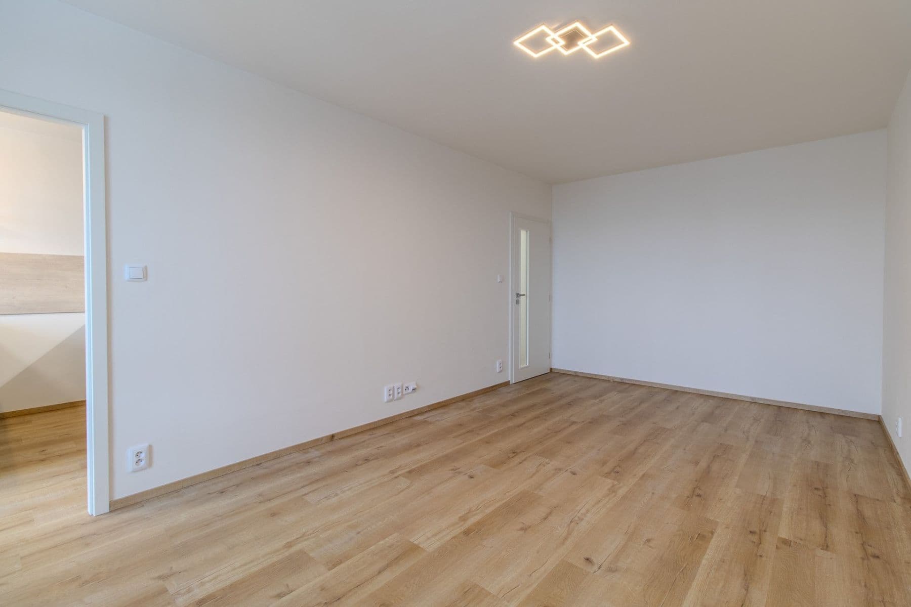 Pronájem bytu 3+1 69 m², Slancova, Praha, Praha Pronájem bytu 3+1 69 m², Slancova, Praha, Praha