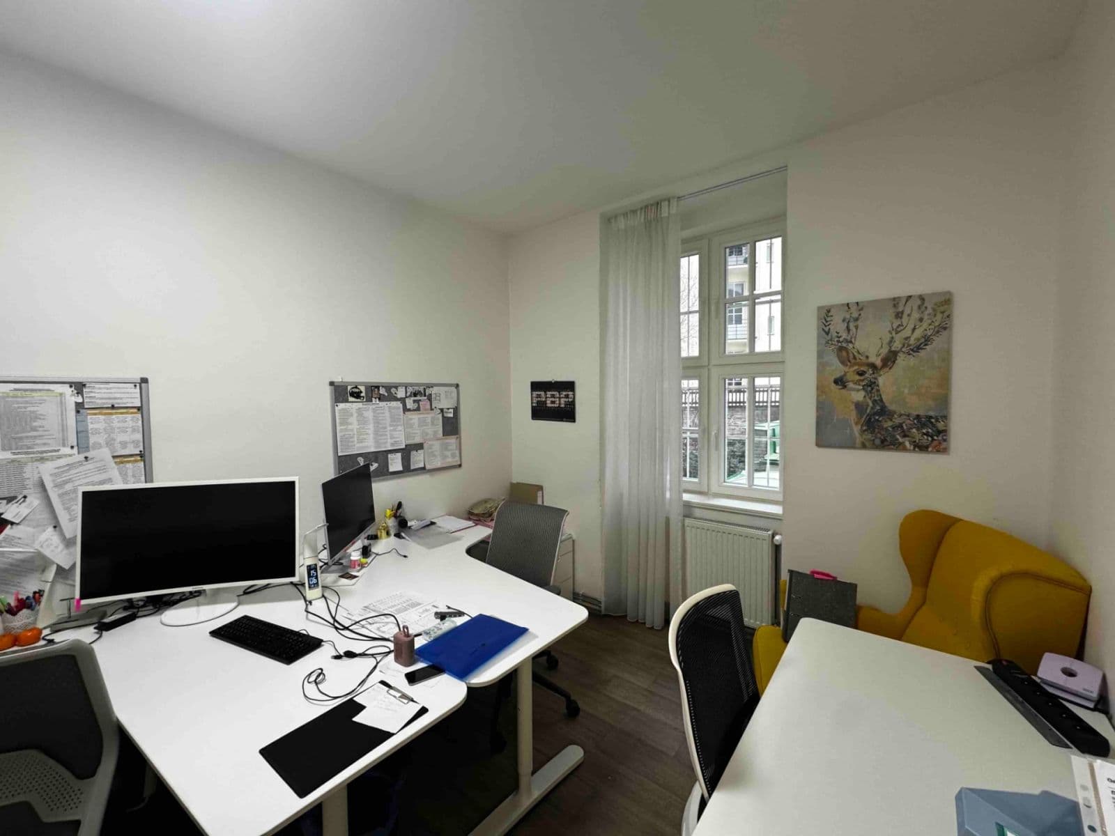 Pronájem kanceláře 85 m², Bělehradská, Praha, Praha Pronájem kanceláře 85 m², Bělehradská, Praha, Praha