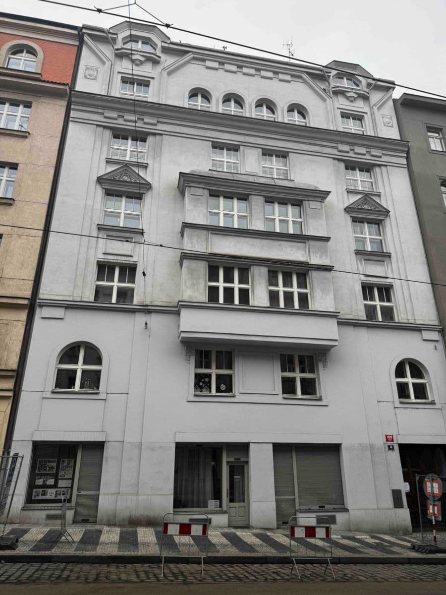 Pronájem kanceláře 85 m², Bělehradská, Praha, Praha Pronájem kanceláře 85 m², Bělehradská, Praha, Praha