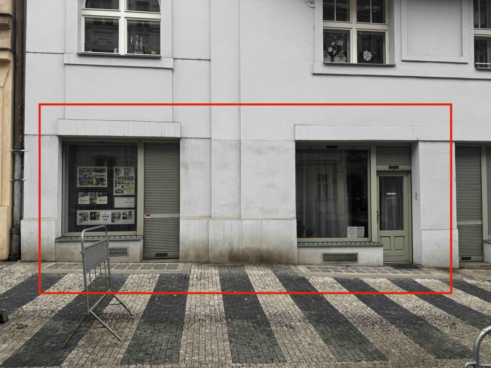 Pronájem kanceláře 85 m², Bělehradská, Praha, Praha Pronájem kanceláře 85 m², Bělehradská, Praha, Praha