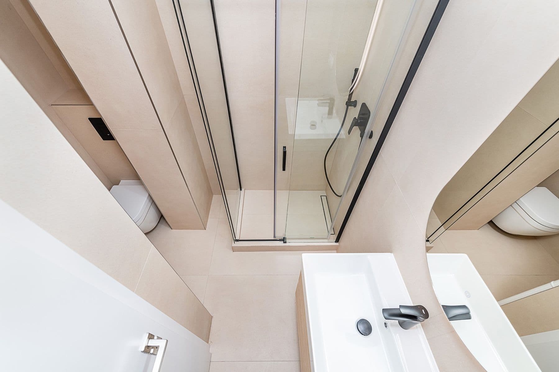 Prodej bytu 2+kk 42 m², Bulharská, Praha, Praha Prodej bytu 2+kk 42 m², Bulharská, Praha, Praha