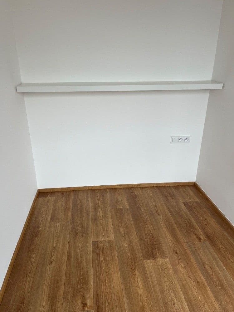 Pronájem bytu 1+kk 38 m², Závišova, Praha, Praha Pronájem bytu 1+kk 38 m², Závišova, Praha, Praha