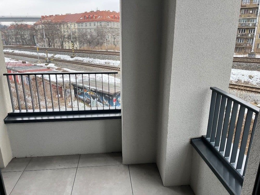Pronájem bytu 1+kk 38 m², Závišova, Praha, Praha Pronájem bytu 1+kk 38 m², Závišova, Praha, Praha