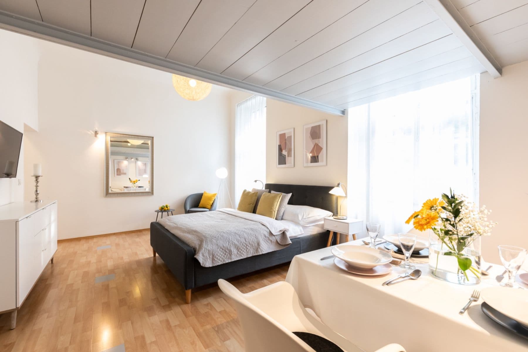 Pronájem bytu 1+1 45 m², Karoliny Světlé, Praha, Praha Pronájem bytu 1+1 45 m², Karoliny Světlé, Praha, Praha