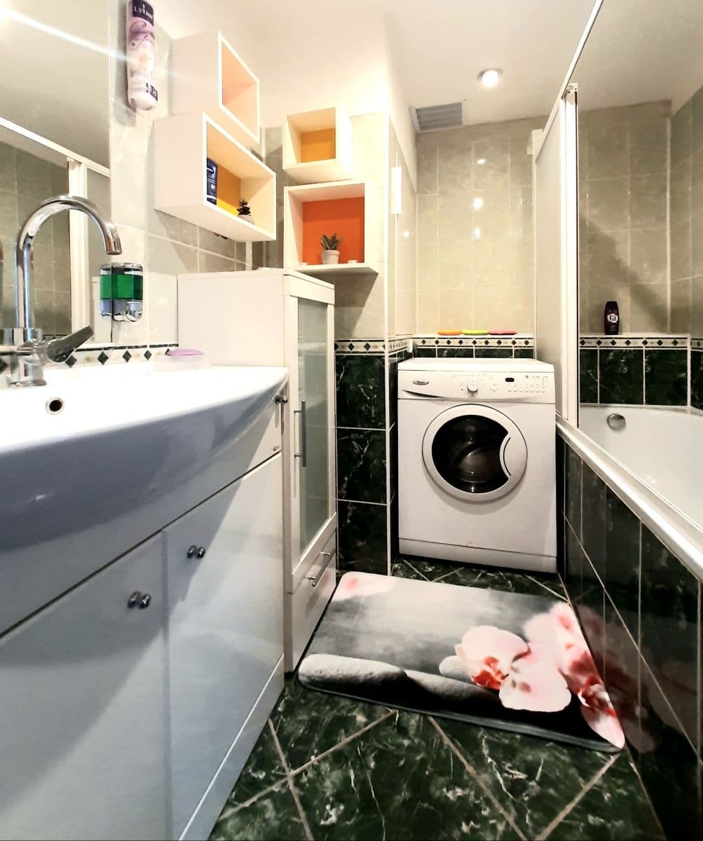 Prodej bytu 3+kk 67 m², Třebenická, Praha, Praha Prodej bytu 3+kk 67 m², Třebenická, Praha, Praha