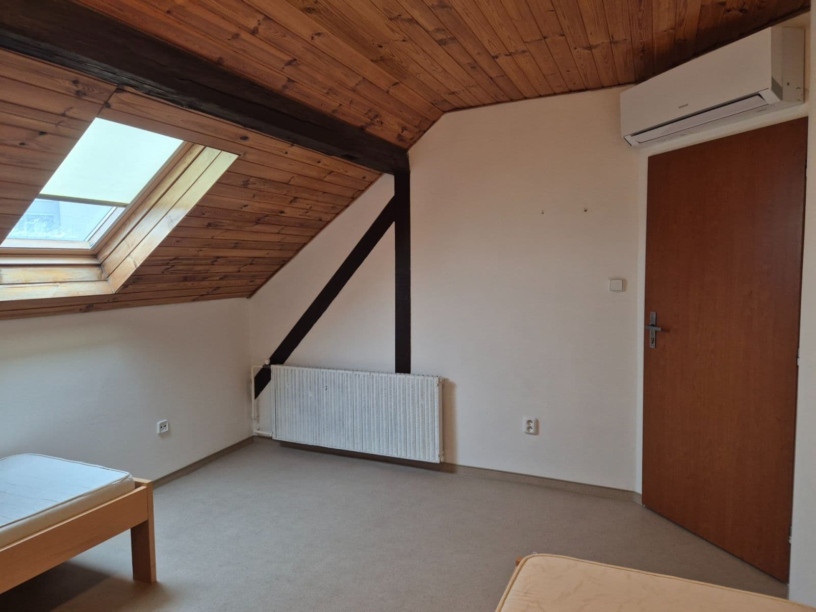 Pronájem bytu 3+kk 61 m², Hněvkovského, Brno, Jihomoravský kraj Pronájem bytu 3+kk 61 m², Hněvkovského, Brno, Jihomoravský kraj
