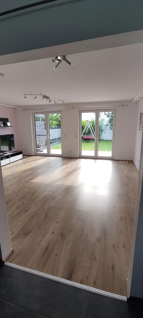 Prodej domu 129 m², pozemek 255 m², Theodor-Blank-Allee 40, Dortmund, Severní Porýní-Vestfálsko Prodej domu 129 m², pozemek 255 m², Theodor-Blank-Allee 40, Dortmund, Severní Porýní-Vestfálsko