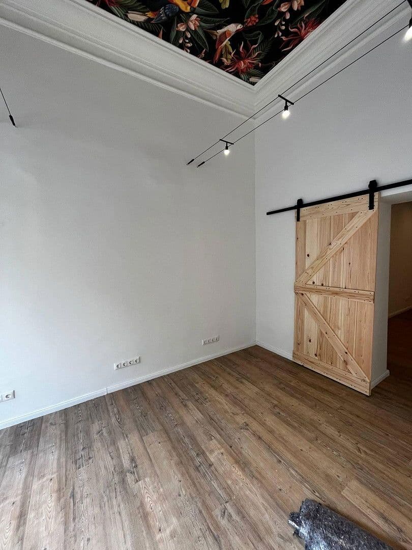 Pronájem kanceláře 50 m², Adalbartsteinweg 205, Cáchy, Severní Porýní-Vestfálsko Pronájem kanceláře 50 m², Adalbartsteinweg 205, Cáchy, Severní Porýní-Vestfálsko