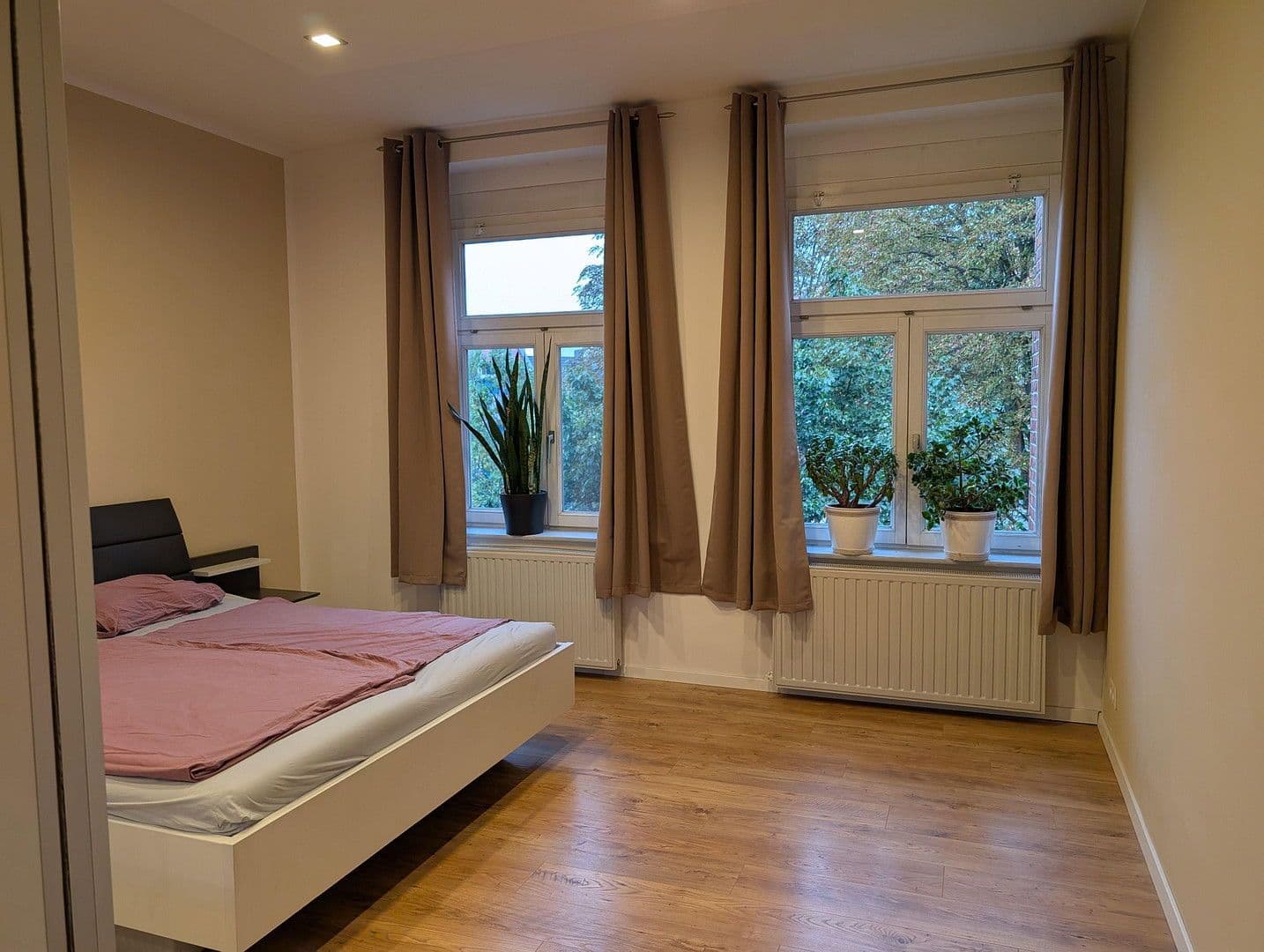 Pronájem bytu 2+1 73 m², Erfurt, Durynsko Pronájem bytu 2+1 73 m², Erfurt, Durynsko