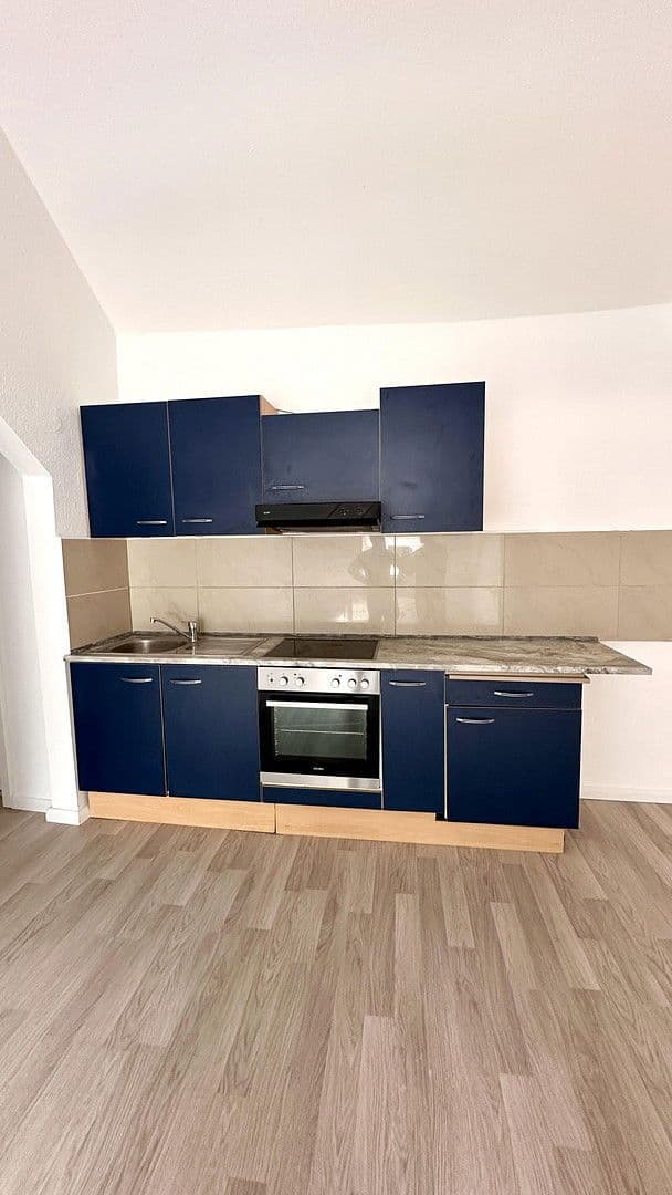 Pronájem bytu 3+1 85 m², Reeperbahn 2, Kiel, Šlesvicko-Holštýnsko Pronájem bytu 3+1 85 m², Reeperbahn 2, Kiel, Šlesvicko-Holštýnsko