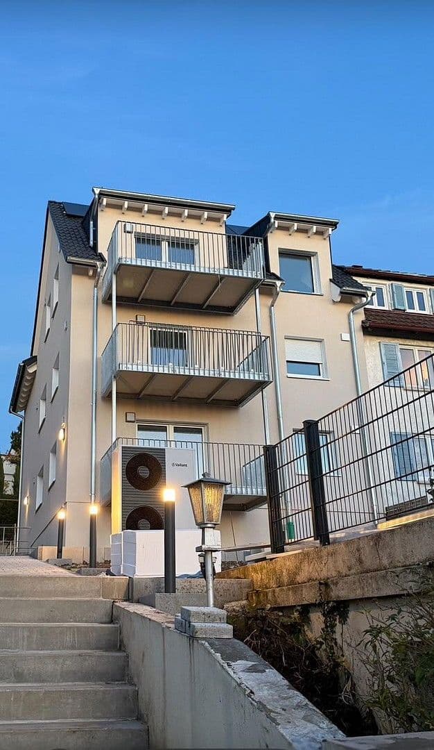 Prodej bytu 3+1 75 m², Weiherstr.22, Plochingen, Bádensko-Württembersko Prodej bytu 3+1 75 m², Weiherstr.22, Plochingen, Bádensko-Württembersko