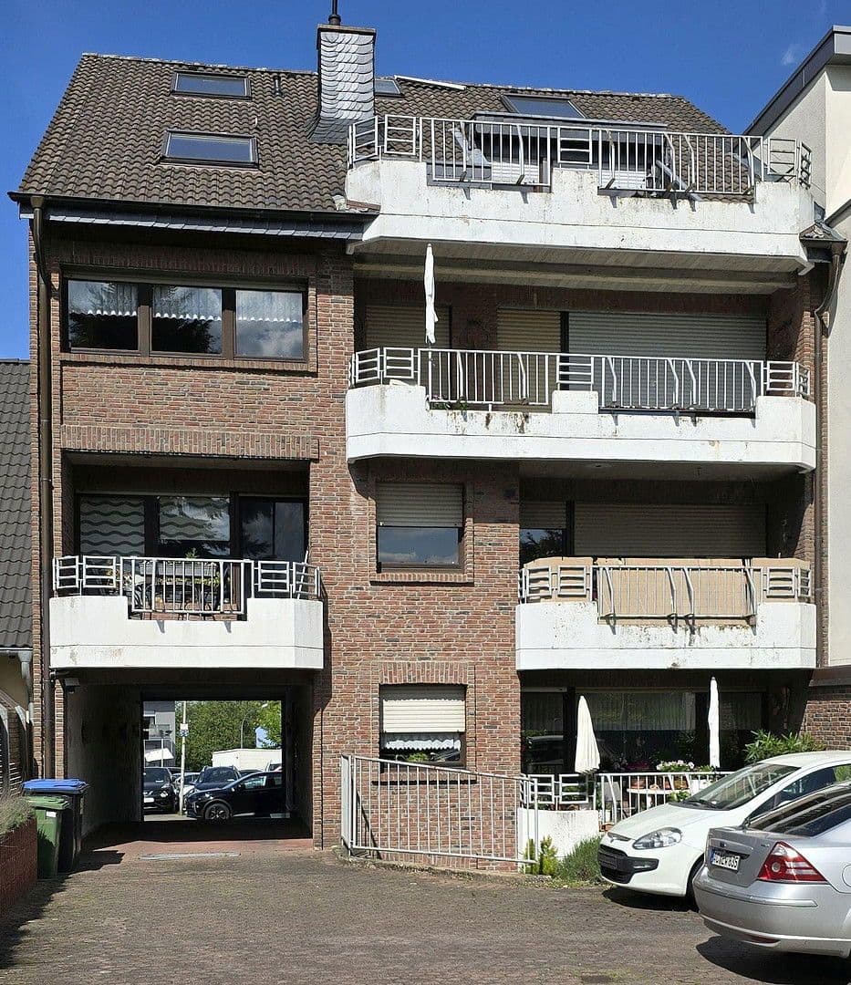 Pronájem bytu 3+1 105 m², Waldstraße. 16, Cáchy, Severní Porýní-Vestfálsko Pronájem bytu 3+1 105 m², Waldstraße. 16, Cáchy, Severní Porýní-Vestfálsko