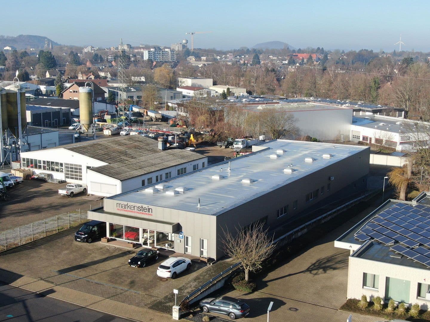 Prodej nebytového prostoru 2.400 m², Carl-Zeiss-Straße 16, Alsdorf, Severní Porýní-Vestfálsko Prodej nebytového prostoru 2.400 m², Carl-Zeiss-Straße 16, Alsdorf, Severní Porýní-Vestfálsko