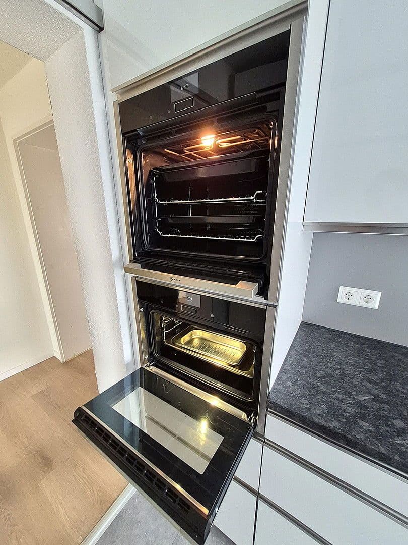 Pronájem bytu 4+1 92 m², Werastr. 39, Friedrichshafen, Bádensko-Württembersko Pronájem bytu 4+1 92 m², Werastr. 39, Friedrichshafen, Bádensko-Württembersko