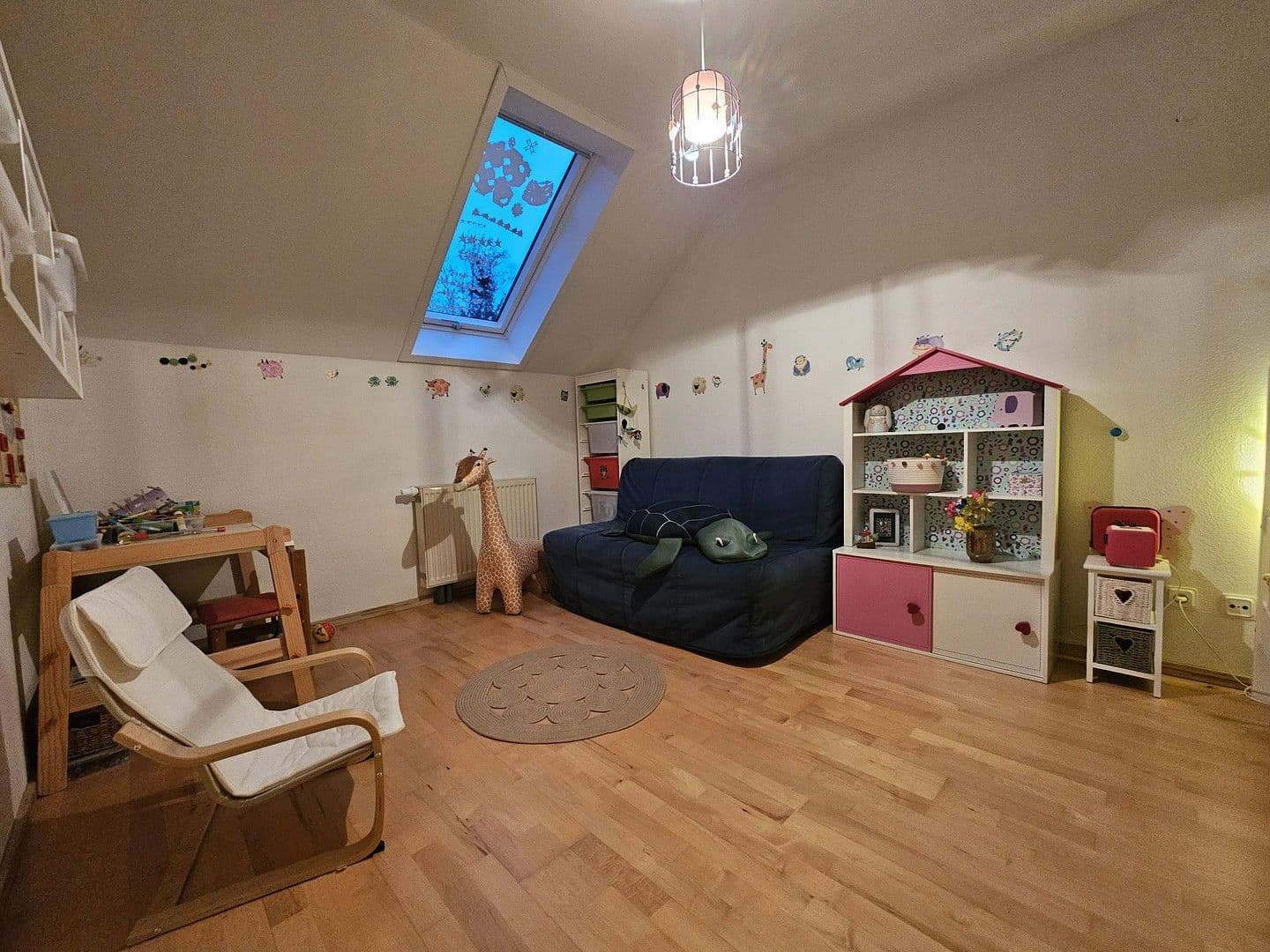 Prodej domu 140 m², pozemek 749 m², Hildrizhauser Straße 36, Gärtringen, Bádensko-Württembersko Prodej domu 140 m², pozemek 749 m², Hildrizhauser Straße 36, Gärtringen, Bádensko-Württembersko
