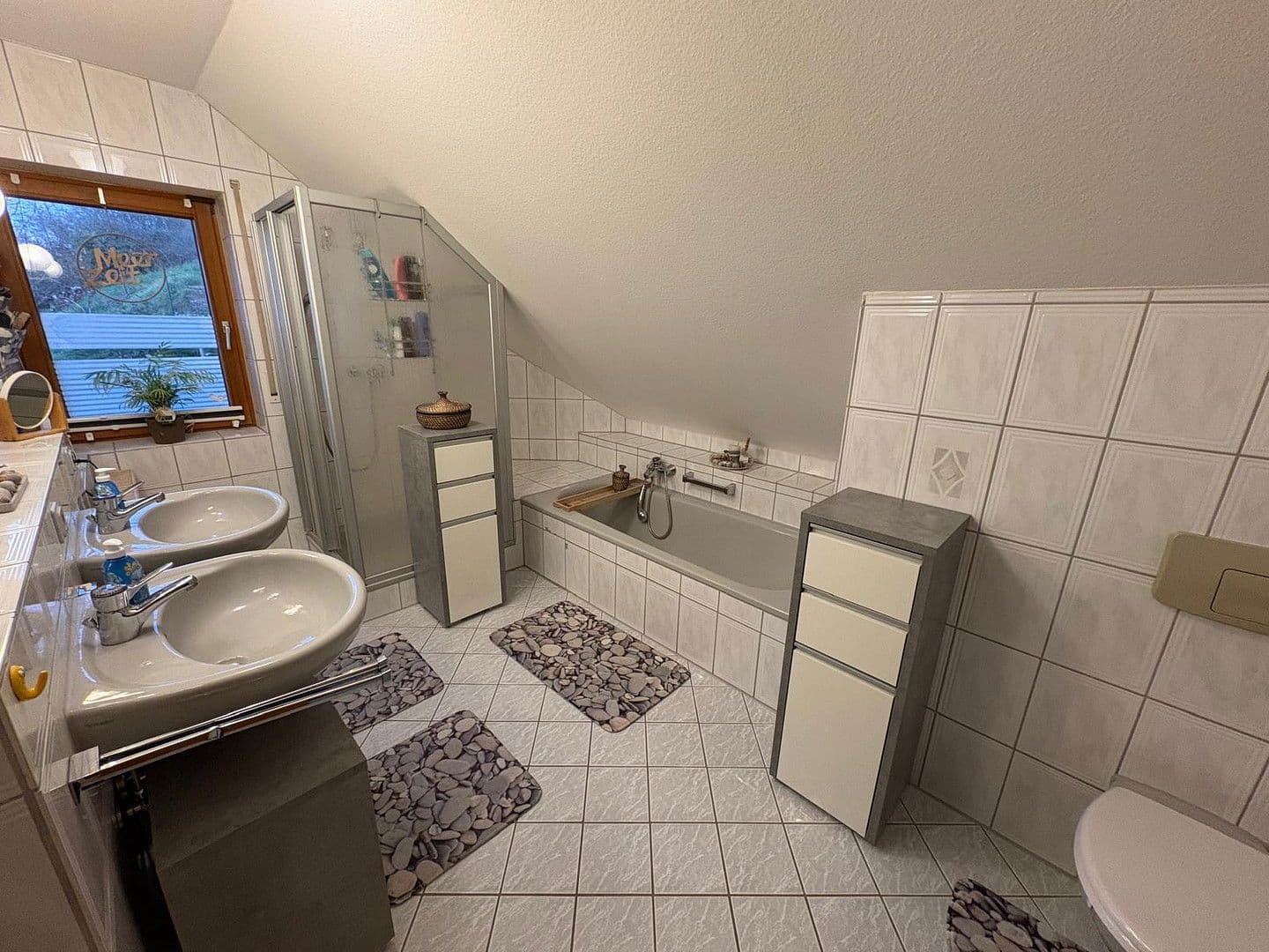 Prodej domu 140 m², pozemek 749 m², Hildrizhauser Straße 36, Gärtringen, Bádensko-Württembersko Prodej domu 140 m², pozemek 749 m², Hildrizhauser Straße 36, Gärtringen, Bádensko-Württembersko