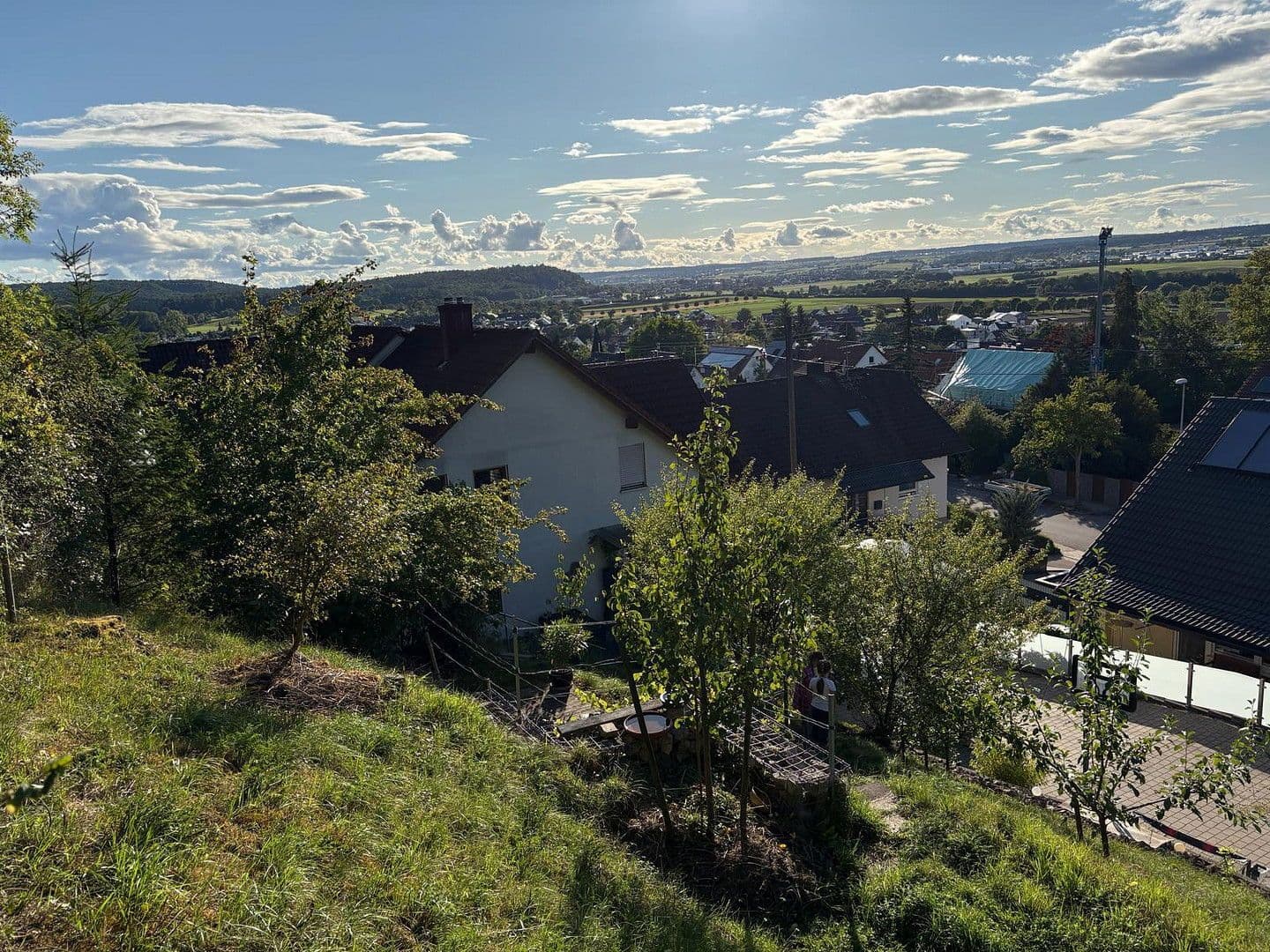 Prodej domu 140 m², pozemek 749 m², Hildrizhauser Straße 36, Gärtringen, Bádensko-Württembersko Prodej domu 140 m², pozemek 749 m², Hildrizhauser Straße 36, Gärtringen, Bádensko-Württembersko