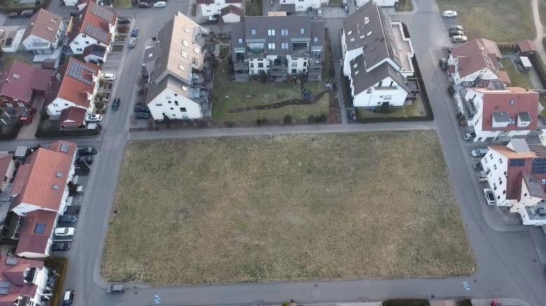 Prodej pozemku 3.399 m², Brahmsweg 1, Bad Rappenau, Bádensko-Württembersko Prodej pozemku 3.399 m², Brahmsweg 1, Bad Rappenau, Bádensko-Württembersko